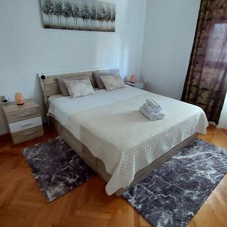 New Studio Apartman Emda U Centru Splita Exterior photo