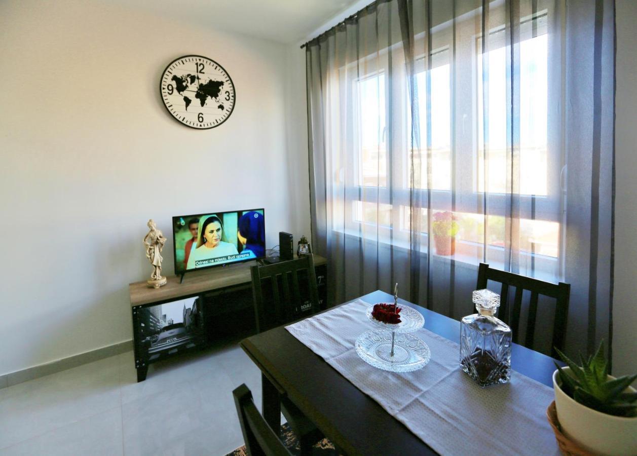 New Studio Apartman Emda U Centru Splita Exterior photo