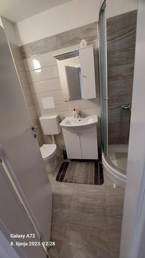 New Studio Apartman Emda U Centru Splita Exterior photo