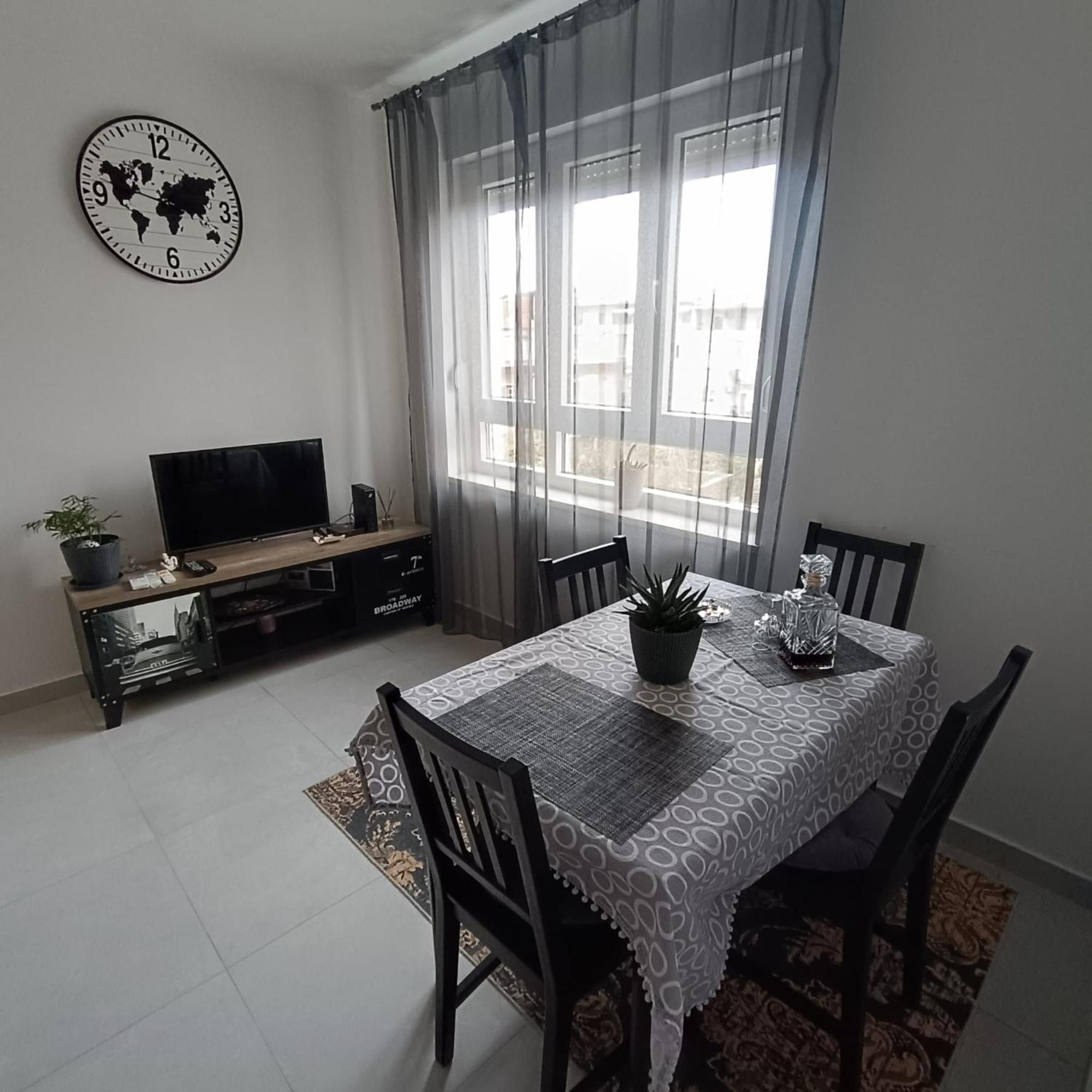 New Studio Apartman Emda U Centru Splita Exterior photo